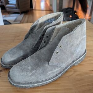 Clark's Original Desert Grey Suede Boots